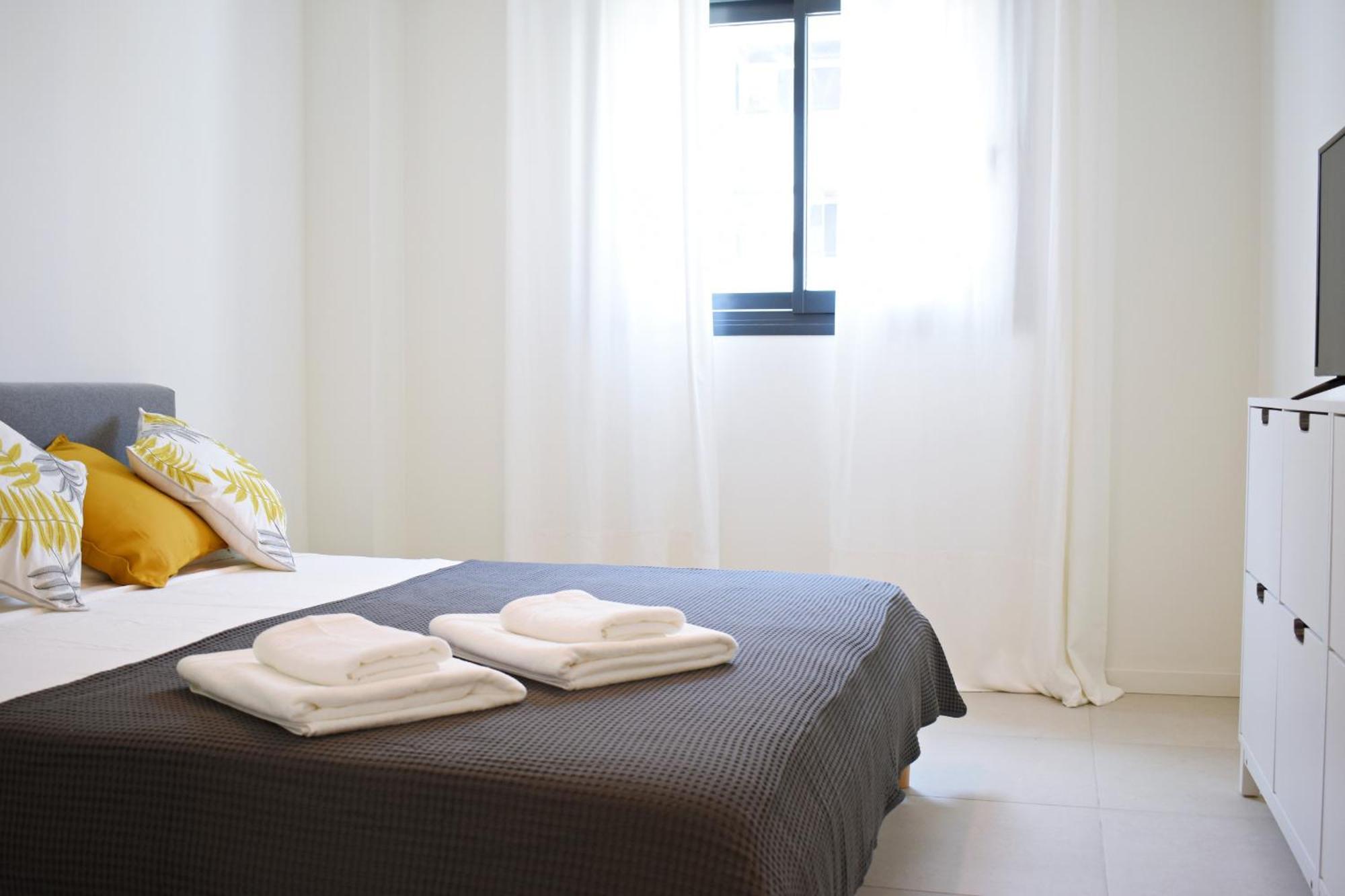 Amalia'S Home: Luminoso Apartamento Muy Cerca De La Playa Malaga Exterior photo